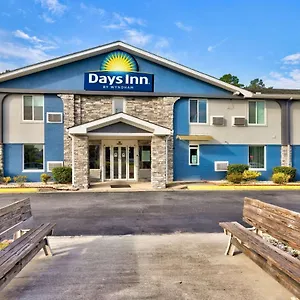 Hotel Days By Wyndham Gateway I-95, Savannah