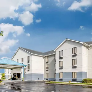 Hotel Baymont By Wyndham Pooler/savannah, Savannah